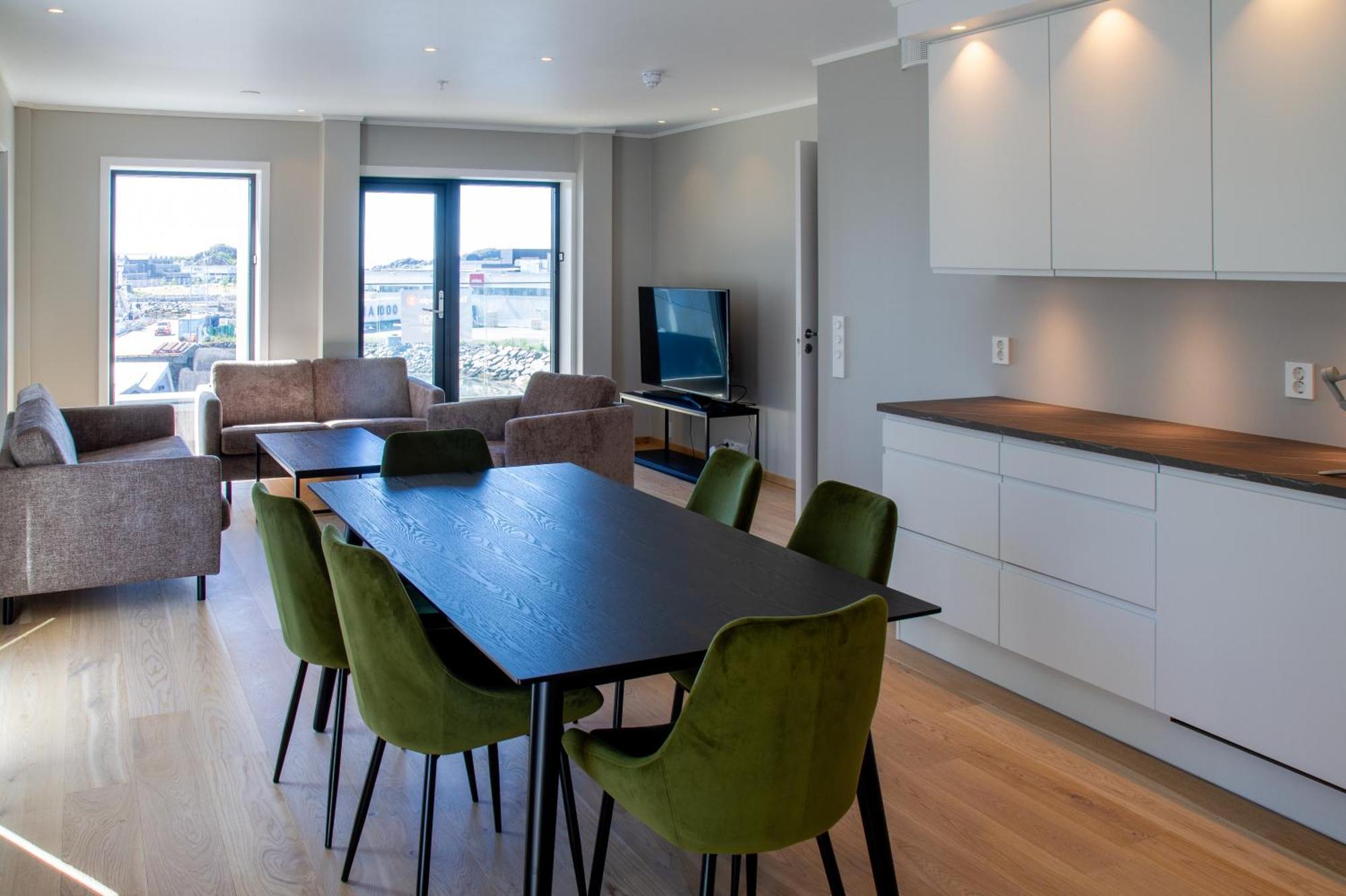 Avisgata Apartments Svolvær Esterno foto