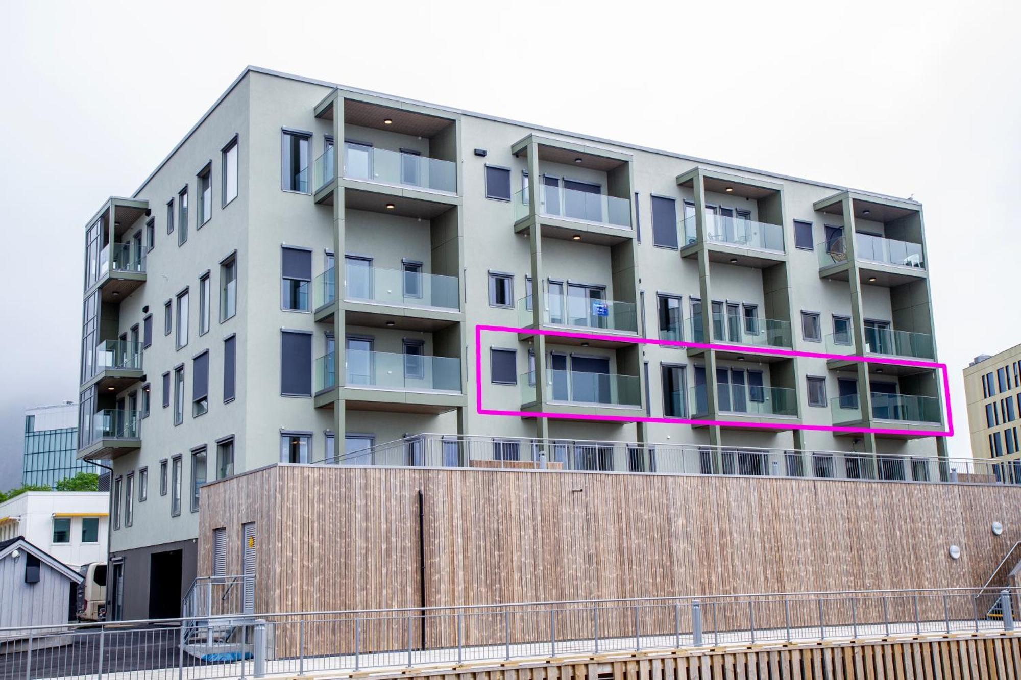 Avisgata Apartments Svolvær Esterno foto